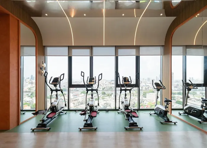 500m Bts L Chao Phraya River L Pool And Gym *